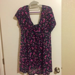 EUC. torrid Floral Lace Babydoll Top